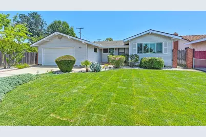2905 Notre Dame Drive, Sacramento, CA 95826 - Photo 1