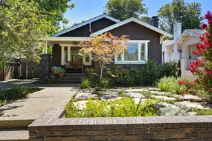 1545 36th St, Sacramento, CA 95816 - Photo 1