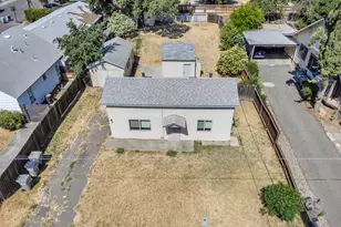 107 N Walnut St, Woodland, CA 95695 - Photo 1