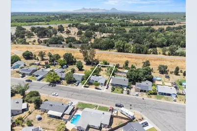 32 Triplett Way, Marysville, CA 95901 - Photo 1