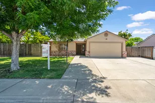 2900 Porsche Strasse, Turlock, CA 95382 - Photo 1