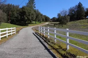 17051 Duggans Rd, Grass Valley, CA 95949 - Photo 1