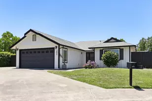 2806 Janet Dr, West Sacramento, CA 95691 - Photo 1