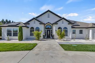 9811 Kapalua Ln, Elk Grove, CA 95624 - Photo 1