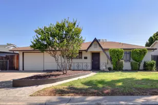 3325 Mayfair Dr, Sacramento, CA 95864 - Photo 1