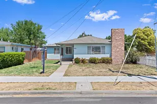 400 W G St, Oakdale, CA 95361 - Photo 1