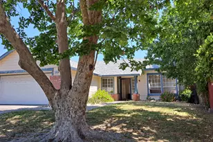 5546 Rightwood Way, Sacramento, CA 95823 - Photo 1