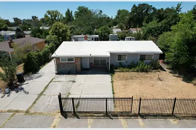 5732 39th Street, Sacramento, CA 95824 - Photo 1