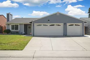 8751 Pacific Hills Way, Sacramento, CA 95828 - Photo 1