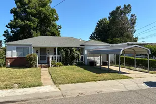 185 Clinton St, Yuba City, CA 95991 - Photo 1