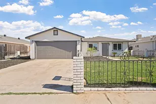 1757 Hickory Ave, Livingston, CA 95334 - Photo 1