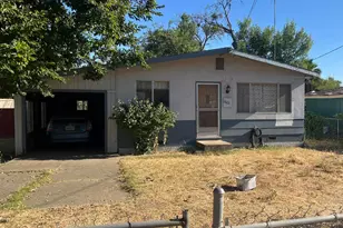 1612 5th Ave, Olivehurst, CA 95961 - Photo 1