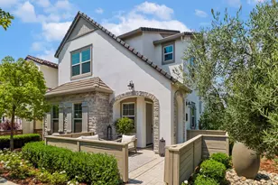 3288 Crocker Dr, Sacramento, CA 95818 - Photo 1