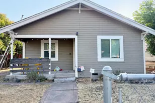 1641 S Aurora St, Stockton, CA 95206 - Photo 1
