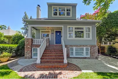 1109 39th Street #B, Sacramento, CA 95816 - Photo 1