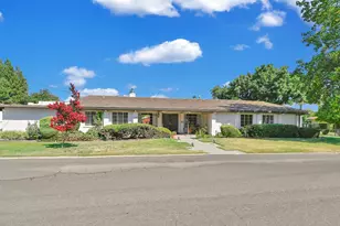 1112 Buchanan Ave, Yuba City, CA 95993 - Photo 1