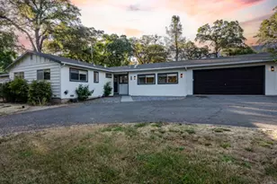 275 Carriage Ln, Auburn, CA 95603 - Photo 1