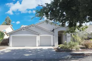 671 Moonbeam Way, Turlock, CA 95382 - Photo 1