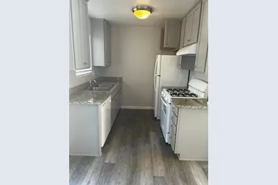 1741 W Lockeford Street #11, Lodi, CA 95242 - Photo 1