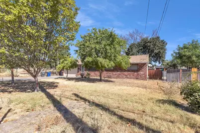 8629 Oak Avenue, Orangevale, CA 95662 - Photo 1