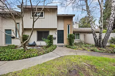 585 Leeward Way, Sacramento, CA 95831 - Photo 1