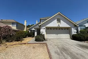 1466 Gateway Dr, Vallejo, CA 94589 - Photo 1