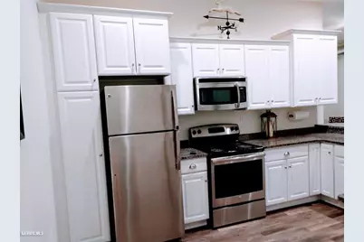 102 E Market Street, Apt. 2 Street, Mount Carroll, IL 61053 - Photo 3