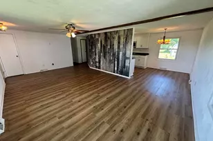 25115 Locust Rd, Lanark, IL 61046 - Photo 15