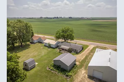 25115 Locust Road, Lanark, IL 61046 - Photo 5