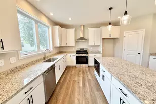 12227 Joncey Dr, Roscoe, IL 61073 - Photo 9