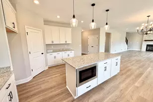 12227 Joncey Dr, Roscoe, IL 61073 - Photo 11