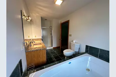 734 S Canterbury, Freeport, IL 61032 - Photo 27