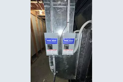 734 S Canterbury, Freeport, IL 61032 - Photo 35