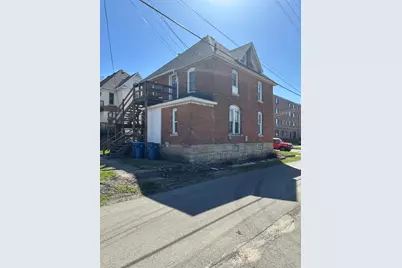 112 Quincy, Savanna, IL 61074 - Photo 3