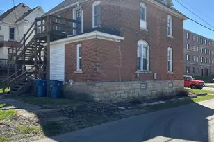 112 Quincy, Savanna, IL 61074 - Photo 3