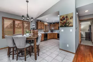 825 Shadow Bluff Dr, Galena, IL 61036 - Photo 7