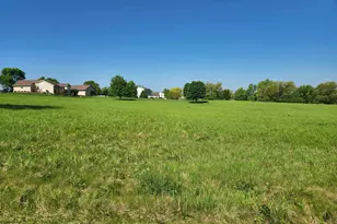 31-39 Wakonda Dr, Lake Carroll, IL 61046 - Photo 1