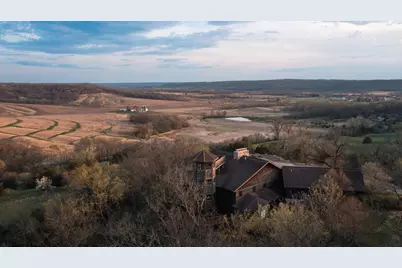 2003 W Hanover Road, Hanover, IL 61041 - Photo 9