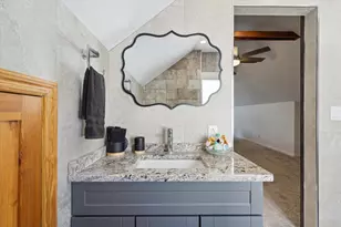 404 N Vale Ave, Rockford, IL 61107 - Photo 39