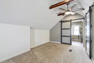 404 N Vale Ave, Rockford, IL 61107 - Photo 31