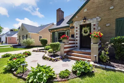 404 N Vale Avenue, Rockford, IL 61107 - Photo 5