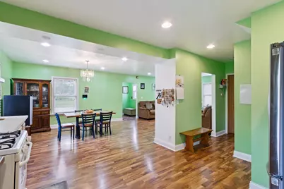 323 Tay Street, Rockford, IL 61102 - Photo 15