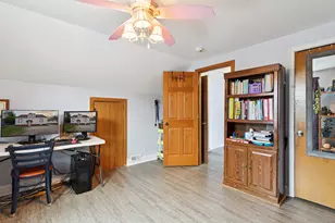 323 Tay St, Rockford, IL 61102 - Photo 27