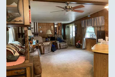 120 W Claremont Street, Lanark, IL 61046 - Photo 3