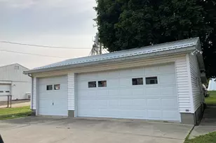 120 W Claremont St, Lanark, IL 61046 - Photo 21