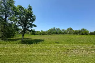 1750 Hidden Creek Ln, Belvidere, IL 61008 - Photo 1