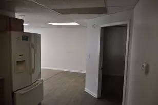 602 S West Ave, Freeport, IL 61032 - Photo 7