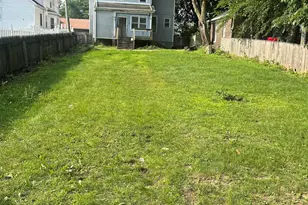 642 W Stephenson, Freeport, IL 61032 - Photo 37