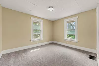 321 S Ottawa Avenue, Dixon, IL 61021 - Photo 19