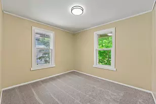 321 S Ottawa Ave, Dixon, IL 61021 - Photo 15